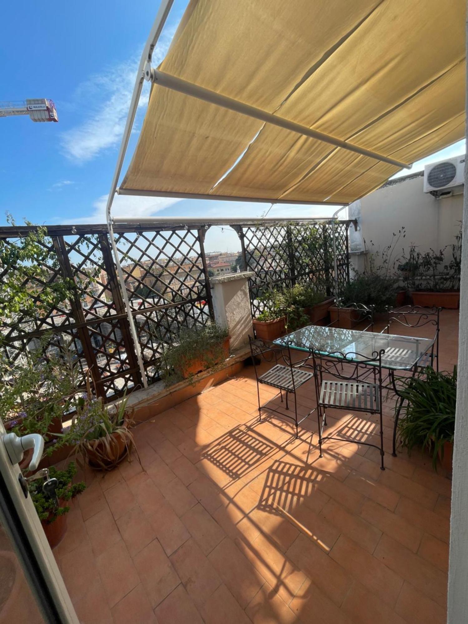Apartamento Via Veneto Penthouse Roma